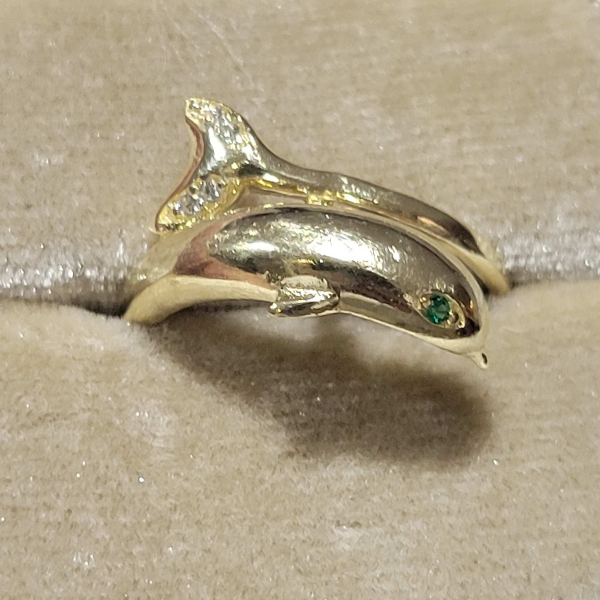 Vintage 10K Solid Yellow Gold Dolphin with Emerald Eyes and Diamond Tail Fin