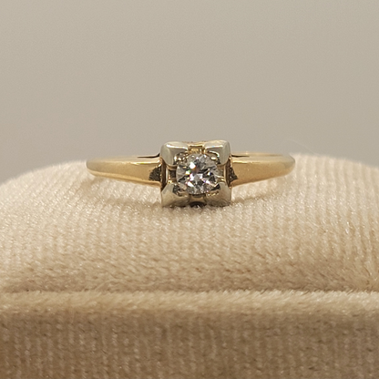 Vintage Diamond Solitaire 14K Yellow Gold Engagement Ring