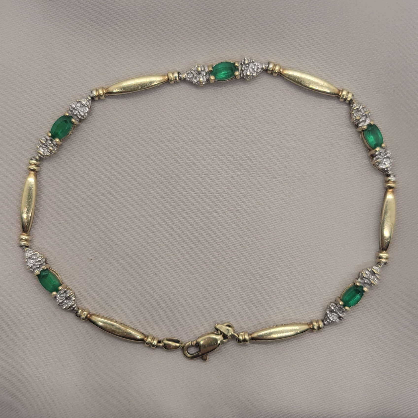 Vintage Emerald 10K Yellow Gold Bracelet