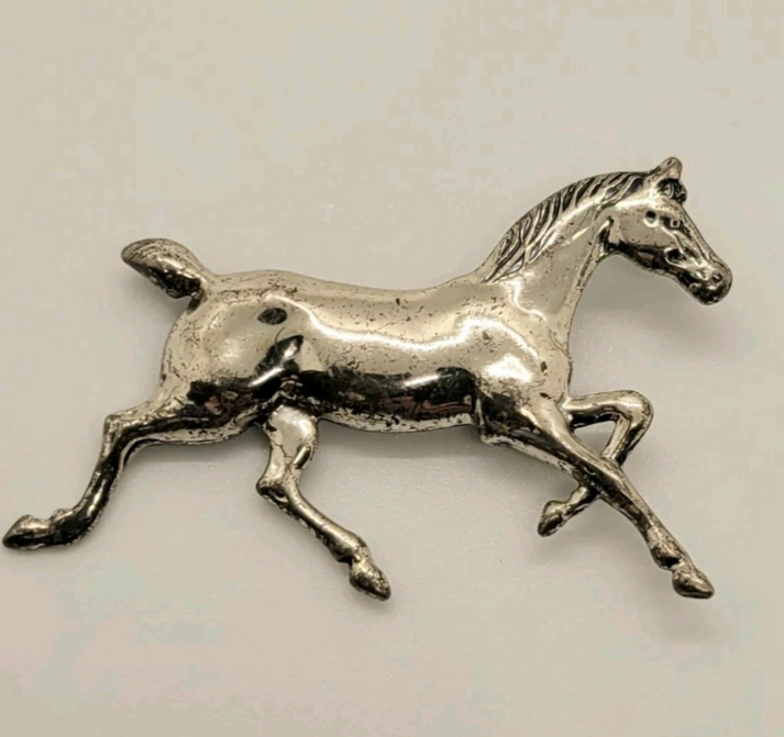 Vintage Beau Sterling Silver Horse Brooch